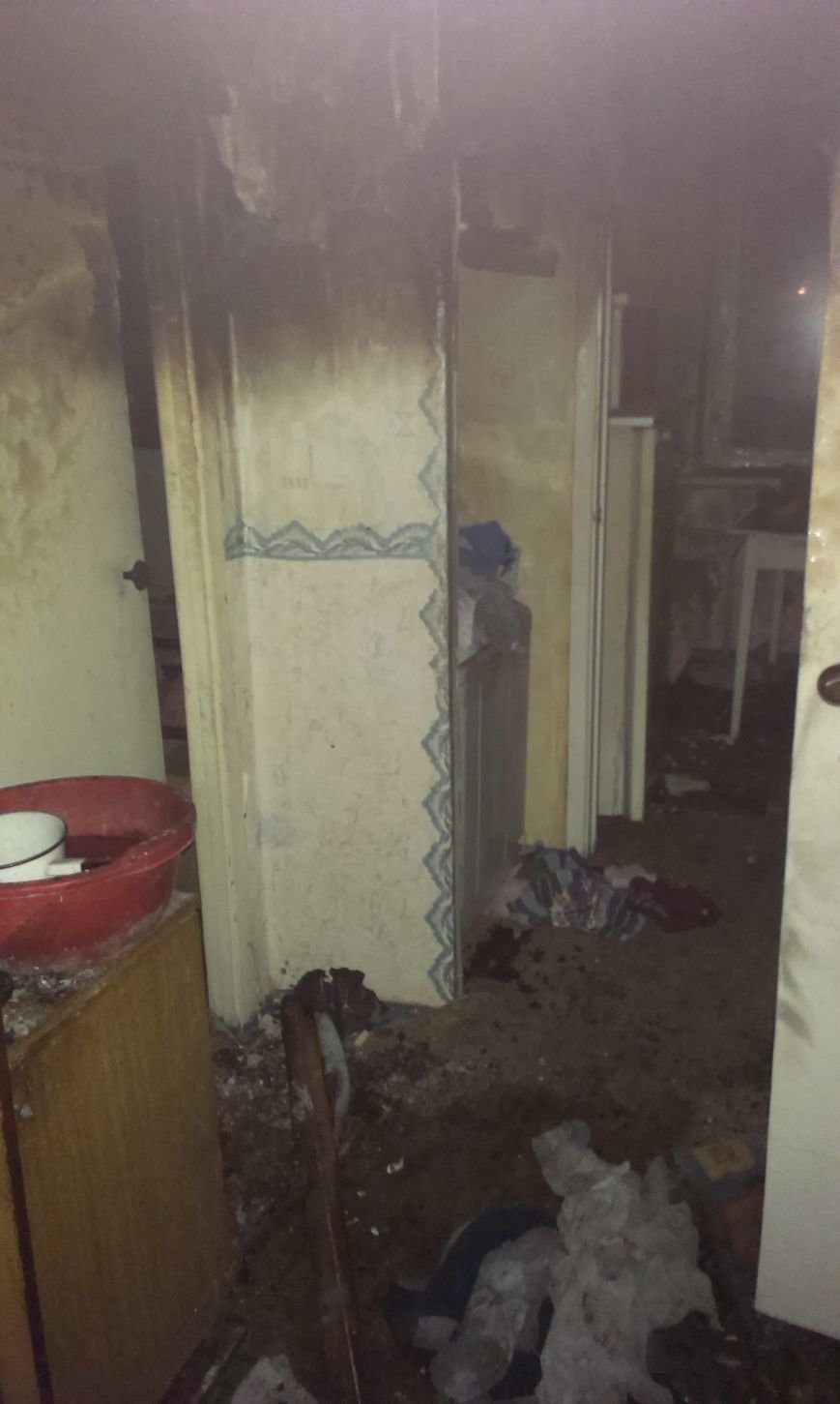 Пожар в г.Доброполье привел к гибели 8 летнего ребенка (фото) - фото 1