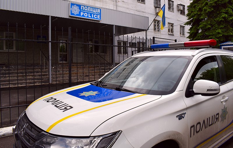 Наркотики та керування авто в стані алкогольного сп’яніння: за добу до Покровського РУП надійшло 176 повідомленьпро правопорушення