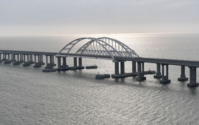 Атака на Кримський міст є спецоперацією СБУ та ВМС, - джерела