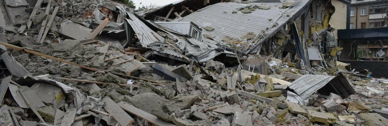 На Донеччині зафіксовано 23 обстріли: росія б’є по господарчим об’єктам та житловим масивам 