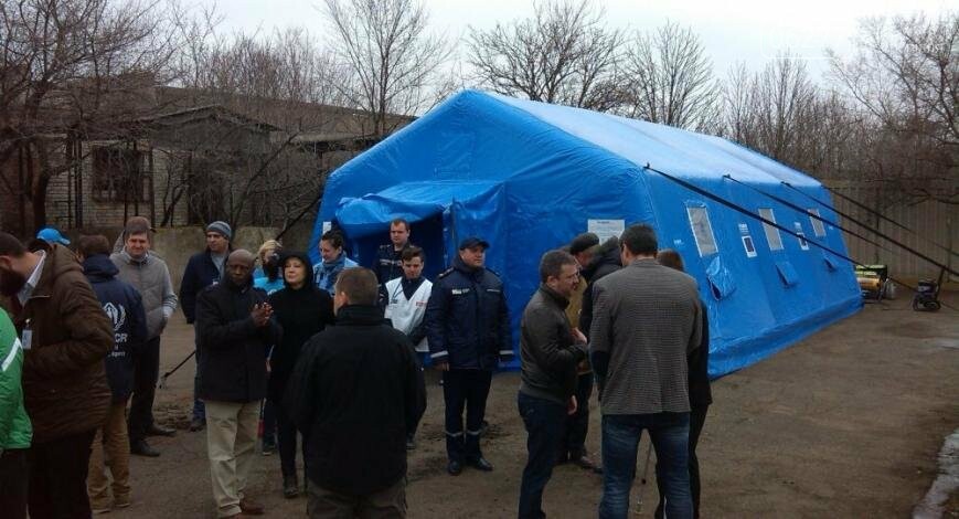 ООН передала на КПВВ "Марьинка" новое оборудование, фото-2 ООН передала на КПВВ "Марьинка" новое оборудование, фото-2