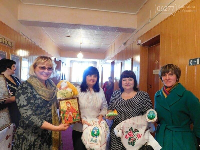 В Доброполье устроили "Пасхальное чудо", фото-6 В Доброполье устроили "Пасхальное чудо", фото-6