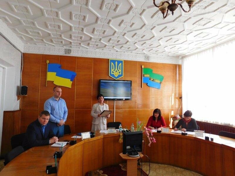 Депутаты Добропольского райсовета изменили бюджет и не одоб..., фото-1 Депутаты Добропольского райсовета изменили бюджет и не одобрили обращение к Президенту Украины, фото-1