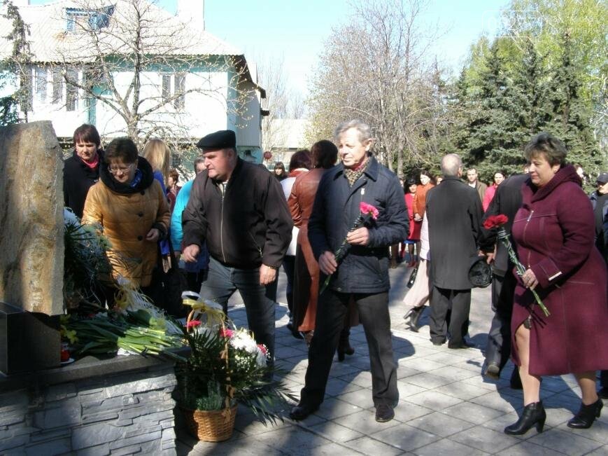 Педагоги Доброполья принимают активное участие в мероприяти..., фото-1 Педагоги Доброполья принимают активное участие в мероприятиях, посвященных Всемирному дню охраны труда, фото-1