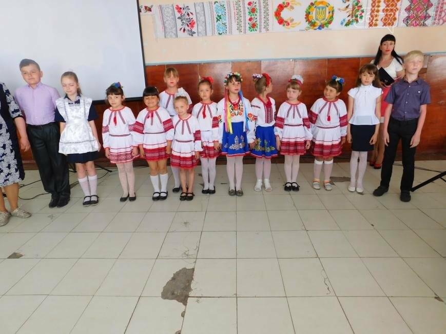 В святогоровском молодежном арт-кафе принимали гостей из Ко..., фото-5 В святогоровском молодежном арт-кафе принимали гостей из Ковеля, фото-5