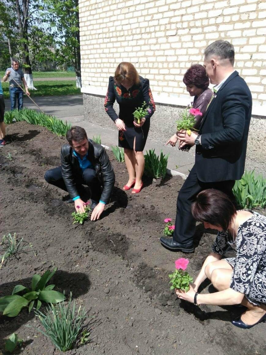 В святогоровском молодежном арт-кафе принимали гостей из Ко..., фото-6 В святогоровском молодежном арт-кафе принимали гостей из Ковеля, фото-6