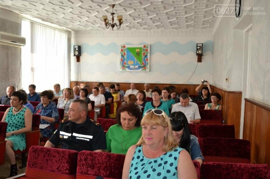 В Добропольском районе состоялась очередная сессия райсовета, фото-1 В Добропольском районе состоялась очередная сессия райсовета, фото-1