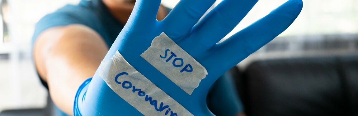 Год в масках. От тотального локдауна до адаптивного карантина: как менялись ограничения