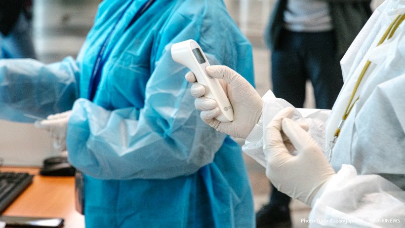 В больницах Донецкой области пациентами с COVID-19 занято почти 44% мест