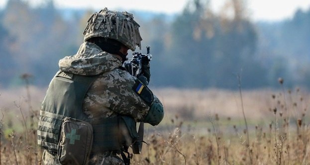 Противник на Донбассе восемь раз нарушил мирные договоренности. Боевых потерь у ВСУ нет