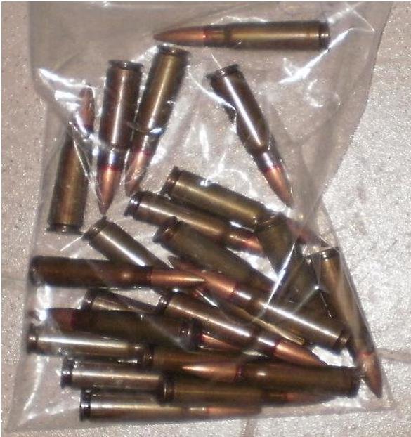 «В хозяйстве все пригодится»: житель Белозерского хранит боеприпасы в кармане (фото) - фото 1